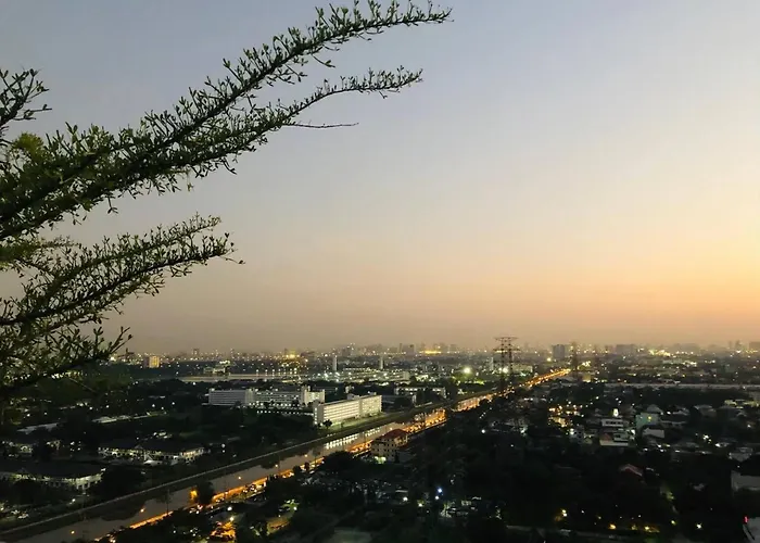 ゲストハウス Supalai Changwattana バンコク都